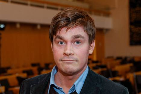Ilkka Sasi toimii Tampereen kaupunginvaltuuston ja kokoomusryhmän varapuheenjohtajana.