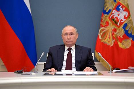 Venäjän presidentti Vladimir Putin kuvattuna Moskovassa huhtikuun lopulla.