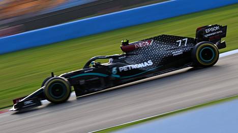 Formula 1 | Valtteri Bottas lohkaisi perjantain harjoitusten jälkeen: ”Oli kuin rallia olisi ajanut”