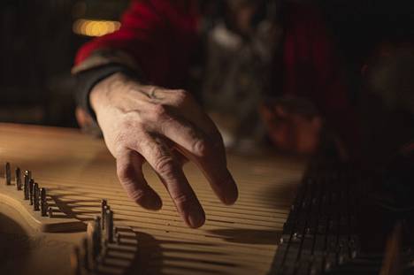 Music is important to Veli Koljosen.  One of the central instruments is the concert kantele.