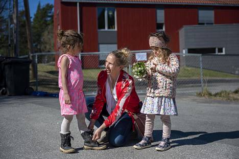 Suomi avaa koulut pari viikkoa Norjan jälkeen – Norjalainen lastenlääkäri  kertoo HS:lle, mitä Suomi voi oppia Norjan kokemuksista - Ulkomaat 