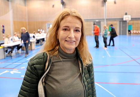 Ulrika Otterstedt äänesti Nackassa sunnuntaina. 