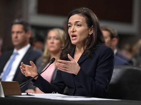 Facebookin operatiivinen johtaja Sheryl Sandberg puhui Yhdysvaltain senaatin kuulemisessa 5. syyskuuta.