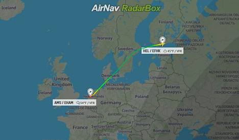 Zelenskyin kone lensi Suomesta Hollantiin huomattavasti suorempaa reittiä kuin Suomeen tullessaan