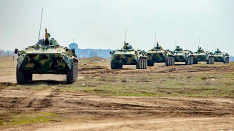 Panssaroituja ajoneuvoja Transnistriassa järjestetyssä sotilasharjoituksessa keväällä 2021.