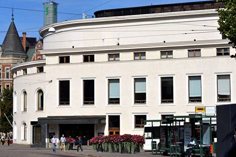 Helsingin ruotsalaisen teatterin ravintoloitsija vaihtuu. Uusi ravintola avautuu teatterin kivijalassa syyskesällä.