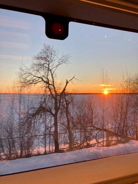 On the Sapsan train en route from St. Petersburg to Moscow, the sunset was delighted.