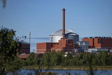 Suomi on joutunut tuomaan sähköä paljon, koska Olkiluodon uuden ydinreaktorin koekäyttö on takkuillut.