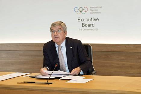 Kansainvälisen olympiakomitean puheenjohtaja Thomas Bach puhui medialle torstaina KOK:n johtokunnan kolmipäiväisen kokouksen jälkeen.