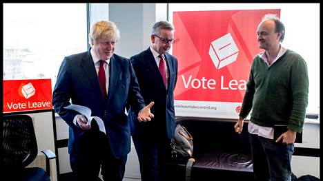 Boris Johnson, Michael Gove ja Dominic Cummings Lontoossa heinäkuussa 2016.