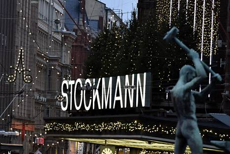 Stockmannin tavaratalo Helsingin keskustassa 11. joulukuuta.