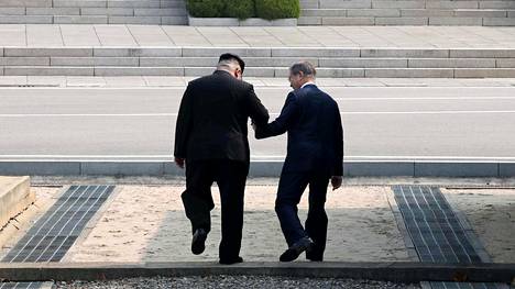 Kim Jong-unin sympaattinen ele varasti huomion historiallisessa kohtaamisessa – se on osa Pohjois-Korean nokkelaa suunnitelmaa
