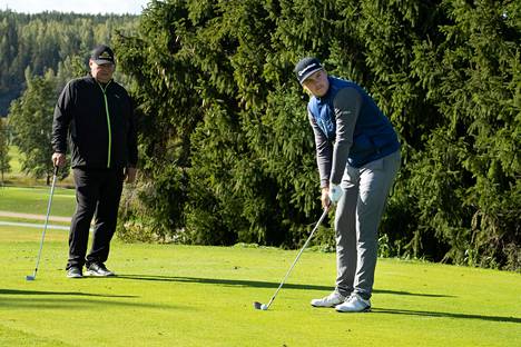 Sami Välimäki pelasi ensimmäistä kertaa golfin arvoturnauksessa. Kuva on otettu 10. syyskuuta 2020.
