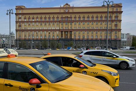 Tiedustelupalvelu FSB:n päämaja Lubjanka-rakennuksessa Moskovassa. Rakennus oli neuvostoaikoina KGB:n päämaja ja vankila.