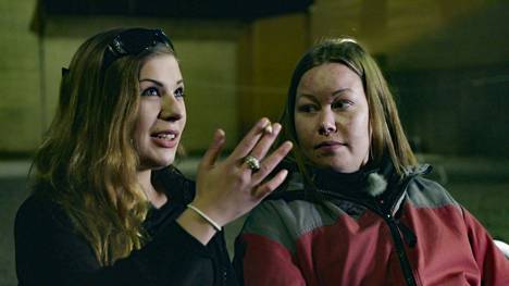 Mirella ja Lilja istuvat tuomiotaan Hämeenlinnan naisvankilassa.