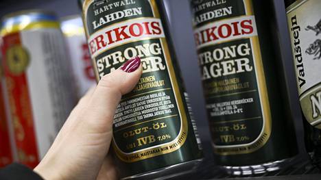 Vahvoja, yli 5,5 prosenttia alkoholia sisältäviä oluita myydään toistaiseksi vain Alkoissa.