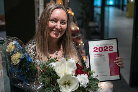 Kaupunkitoimittajien yhdistys palkitsi Tatyana Pitchulinan Vuoden kaupunkilaisena Espoossa 28. joulukuuta 2022. Valinta tehtiin nyt 26. kerran. 