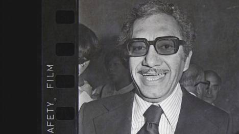 Manuel Buendían tutkivan journalismin kohteiksi joutuivat niin korruptoituneet poliitikot, turvallisuusvirasto, huumekauppiaat kuin Yhdysvaltain tiedustelupalvelu CIA:kin. 