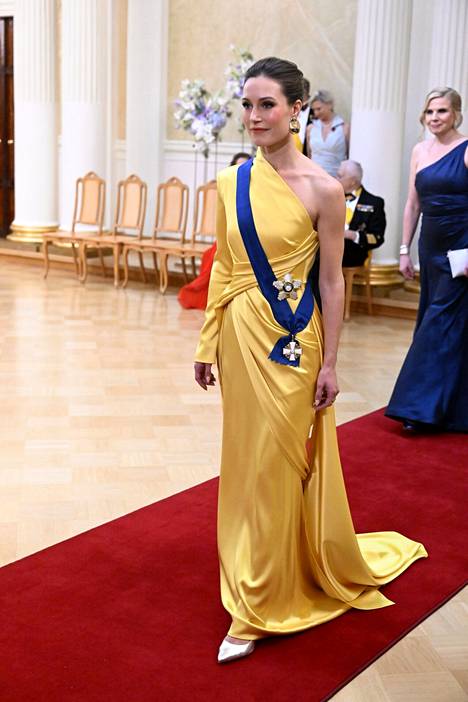 Бывший премьер-министр Санна Марин (sd) была одета Катри Нисканен по плану в ярко-желтое платье.