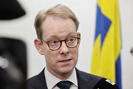 Ruotsin ulkoministeri Tobias Billström ei pettymyksestä huolimatta epäillyt Ruotsin  päätyvän Nato-jäseneksi. 
