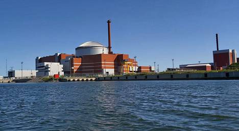 Olkiluoto 3 -ydinvoimalaitos Eurajoella on tällä hetkellä testausvaiheessa. Kuva on otettu toukokuussa. 