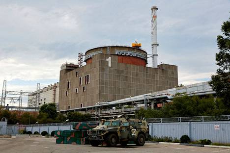 Venäjä käyttää valtaamaansa Zaporižžjan ydinvoimalaa aseena ja suojakilpenään, sillä voimalan reaktorin vahingoittaminen aiheuttaisi vakavan säteilyvaaran laajalle alueelle. 