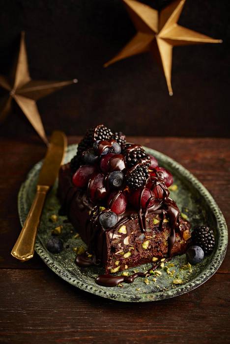 10 suklaista herkkua jouluun – viettele viileällä suklaakakulla tai tartu  tahmeaan taatelikulhoon - Ruoka 
