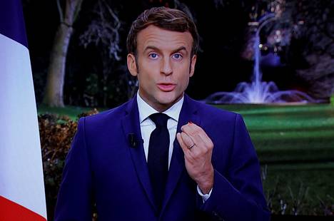 Ranskan presidentti Emmanuel Macron piti uudenvuodenaattona televisioidun puheen. 