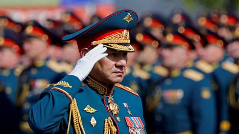 Sergei Šoigu Moskovan Voitonpäivän paraatissa viime torstaina.
