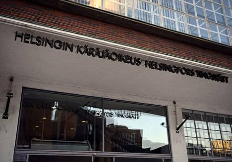 Helsingin käräjäoikeus tuomitsi petosjutun keskeiset tekijät vankeuteen.