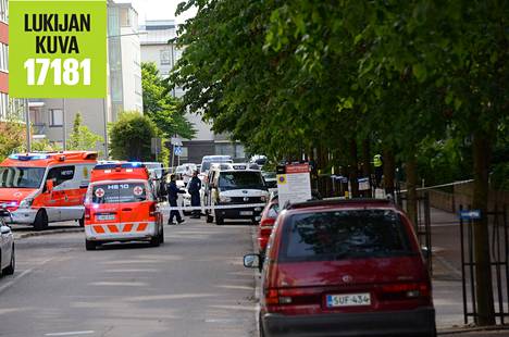 Poliisioperaatio oli käynnissä Herttoniemenrannassa Helsingissä lauantaiaamuna kello kymmenen jälkeen.