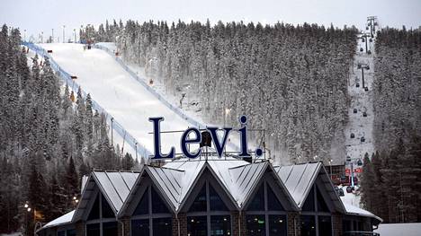 Tartunnat | Levin hiihtokeskus saattoi olla ”viruslinko” – Mahdollisesti satoja tartunnan­saajia eri puolilla maata, arvioi lääkäri