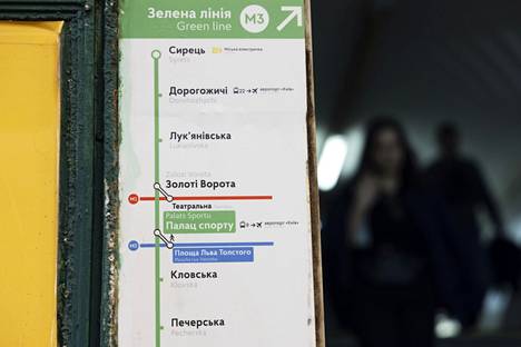 Opaste Ploštša Lva Tolstoho -metroasemalla.