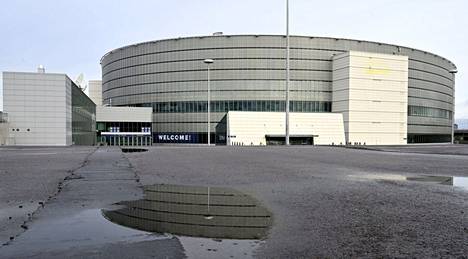 The Hartwall arena stands unused in Pasila.