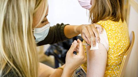 Rokotukset | Alle 12-vuotiaiden rokote­tutkimukset valmistuvat lähi­viikkoina: ”Oletus­arvo on, että rokote synnyttää erinomaisen immuuni­vasteen myös lapsilla”