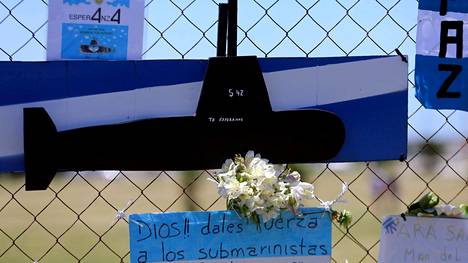 Argentiinan merivoimat: Kadonneen sukellusveneen snorkkelin kautta vuotanut vesi aiheutti oikosulun