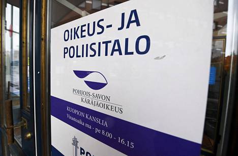 Mies turhautui poliisin toimintaan ja ampui poliisiautoja Kuopiossa -  Kotimaa 