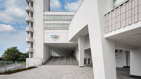 Olympiastadion | Remontti valmistui ja Helsingin kaupunki vastaanotti Olympiastadionin: hinta nousee yli 300 miljoonaan euroon