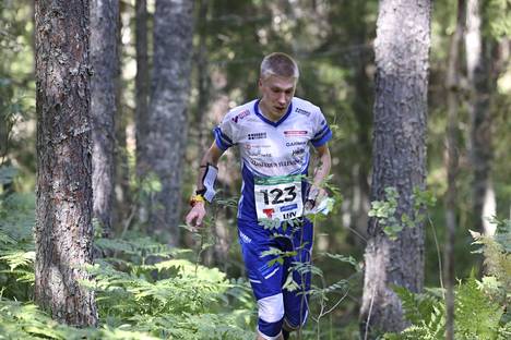 Elias Kuukka suunnisti kolmanneksi pitkän matkan EM-kisassa torstaina Virossa.