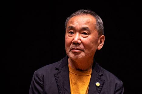 74-vuotias Haruki Murakami tunnetaan surrealistisista teoksistaan.