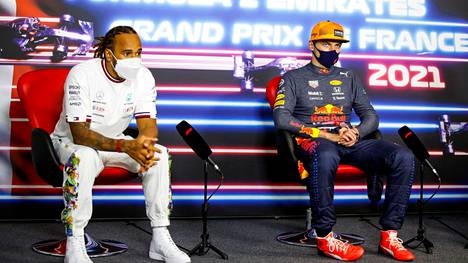 Formula 1 | Mercedeksen tekninen johtaja puolustelee Silverstone-kolarista parjattua Lewis Hamiltonia