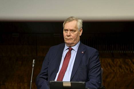 Eduskunnan varapuhemiestä Antti Rinnettä ei valittu Lohjan kaupunginjohtajaksi.