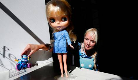 Kati Heljakan suosikkileluja ovat Blythe-nukke, Lilo ja Stitch -animaation Stitch moottoripyörineen ja pehmoinen Ugglydoll.