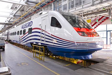 Allegro-juna kuvattuna VR:n varikolla Ilmalassa vuonna 2018.