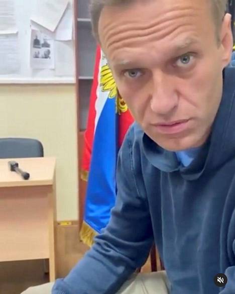 Aleksei Navalnyi julkaisi oikeudenkäynnin alettua itsestään videon Instagram-tilillään.