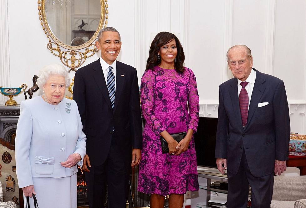 Kuningatar Elisabet ja prinssi Philip kuvattiin yhdessä presidentti Barack Obaman ja Michelle Obaman kanssa Windsorin linnassa huhtikuussa 2016. 