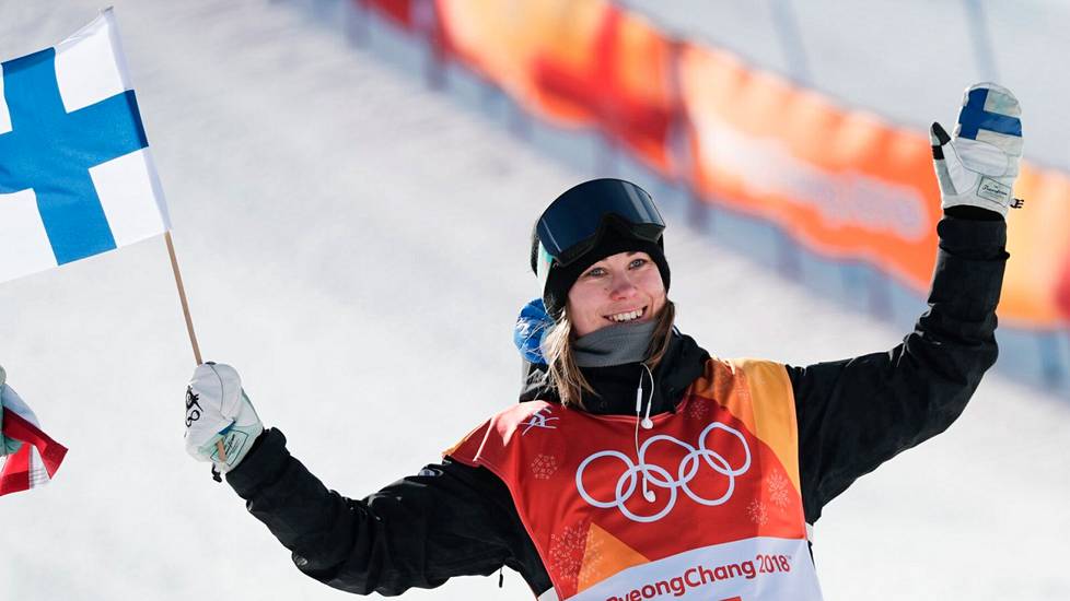 Enni Rukajärvi hakee Pekingin talvikisoista kolmatta olympiamitaliaan.