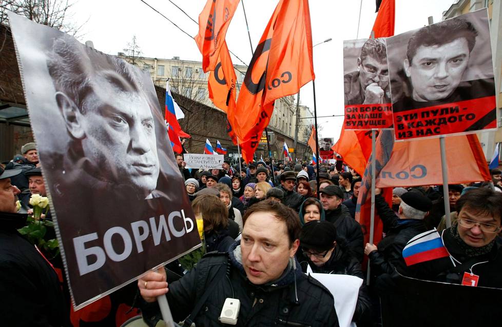 Oppositiopoliitikko Boris Nemtsovin kuolema sai aikaan laajoja mielenosoituksia Venäjällä keväällä 2015.