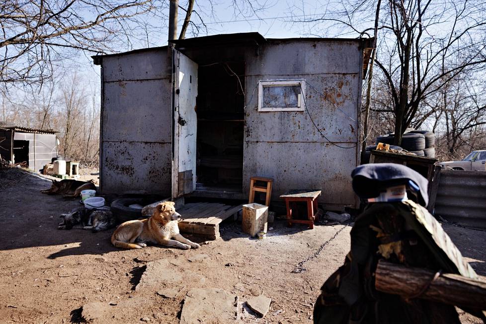 Soldiers' sleeping cabin in Zaporizhia.