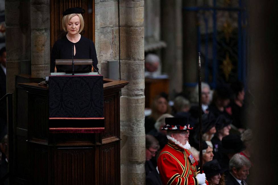Britannian pääministeri Liz Truss puhui kuningattaren hautajaisseremoniassa Westminster Abbeyssa.